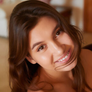 Lusty XXX
 teen scenes
 showcasing the exuberant
 Ellie Luna with the support of the fine people at
 MetArt